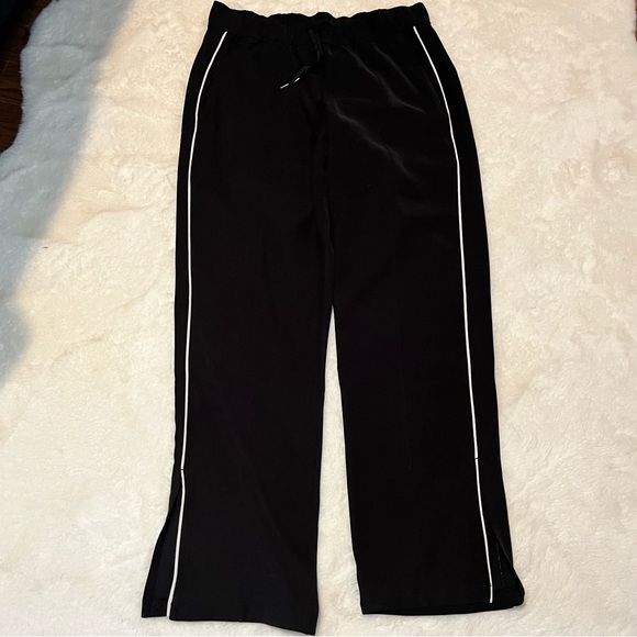 Lululemon On the Right Track Pants Black - size 8 - Picture 6 of 7